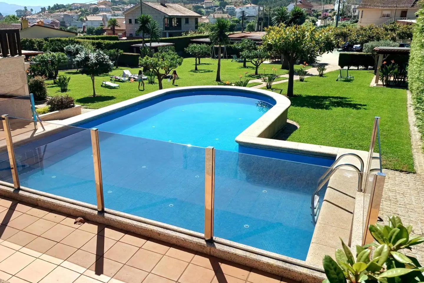 Apartamentos Ababides Baiona Exterior photo